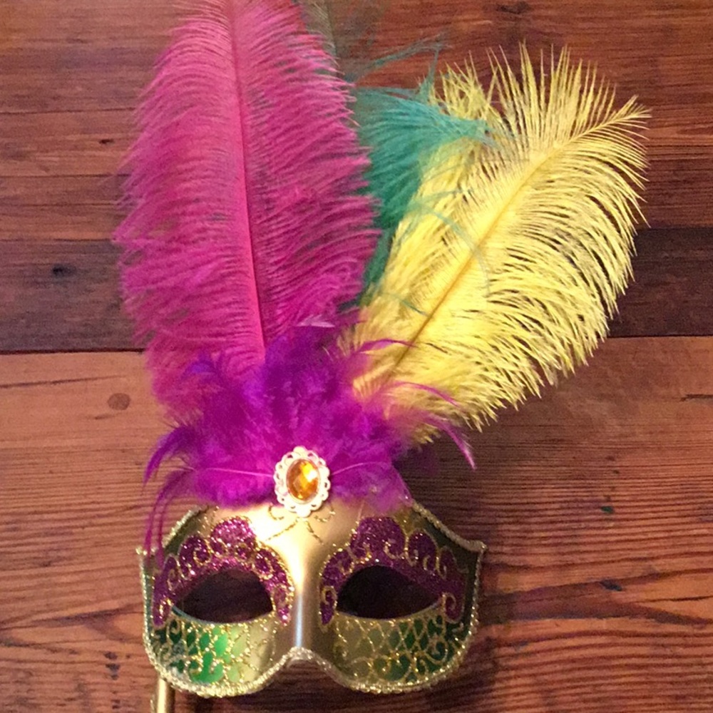 MARDI GRAS Mask